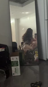 广州情侣 高跟肥臀女上自动