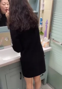 40 岁熟女 得不到满足对高潮多么的渴望⚡️完整版以上传电报群202